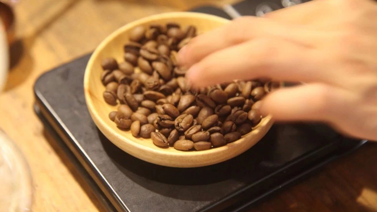 前街教你做咖啡 | 咖啡的沖煮手法之三段注水法、攪拌法