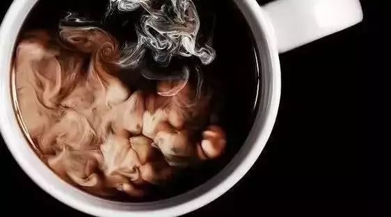 想要咖啡賣得好，你得先學(xué)會(huì)如何加糖加奶！！