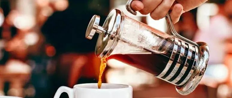 理解法壓壺的原理，也能簡(jiǎn)簡(jiǎn)單單泡出好咖啡