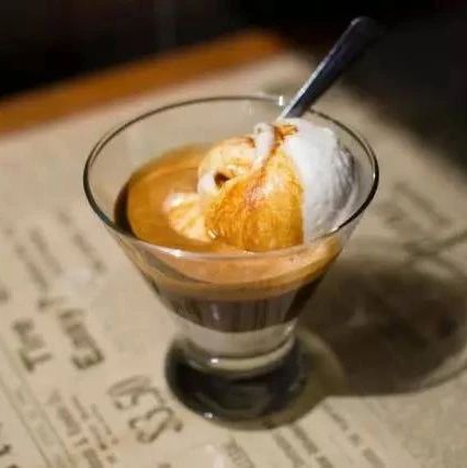 圖解 | 咖啡甜點阿芙佳朵 Affogato