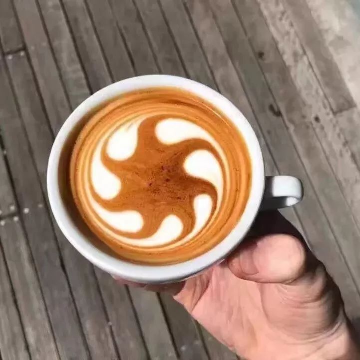 少看點(diǎn)拉花教程，除非你是認(rèn)真的