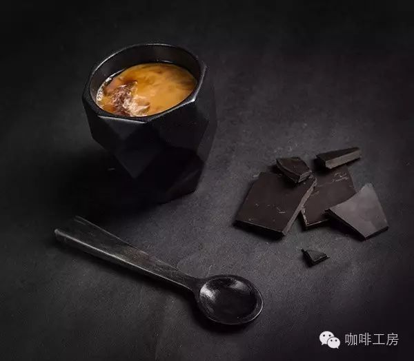 一杯理想的espresso咖啡應該是什么味道？如何品嘗意式濃縮咖啡才是正確的？
