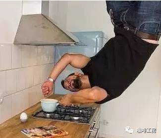 喝咖啡之最高境界，" 倒著喝 " !