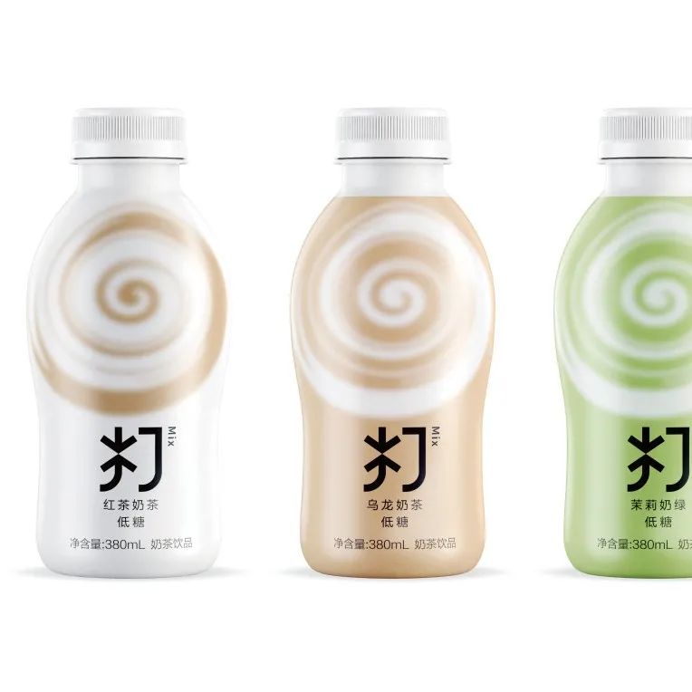 賣水的農(nóng)夫山泉布局奶茶