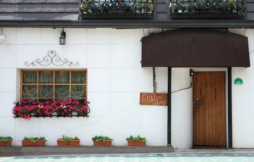 從“我們的咖啡館”在廈門敗北談起