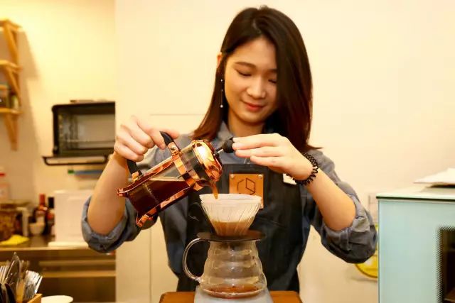 法式濾壓壺使用教程 |  年臺灣咖啡沖煮大賽季軍親自示范