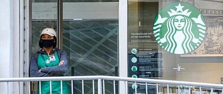 星巴克CEO說漲薪是“重要投資”，未來加大力度拓展汽車餐廳！