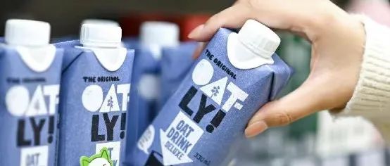 網紅燕麥奶Oatly開咖啡館了?。。? title=