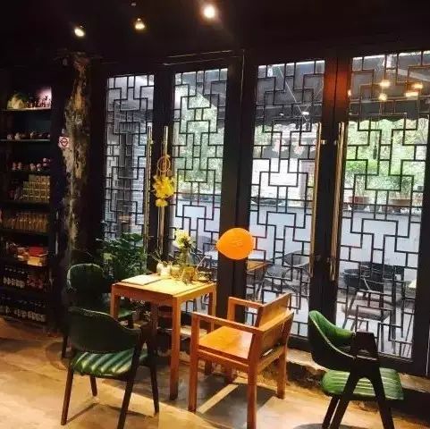 大明湖畔的好咖啡 | 濟(jì)南·粉絲基地NO.  -Waiting Coffee
