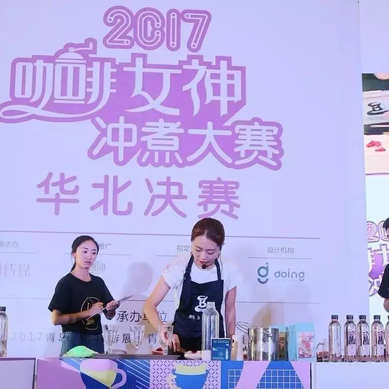 明明可以靠顏值，偏偏要拼創(chuàng)意 | 女神華北決賽靚相青島咖啡展！