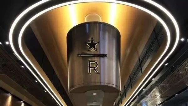星巴克香港首開千尺旗艦店和云南普洱咖啡原產(chǎn)地門店開業(yè)，感受不一樣的星巴克