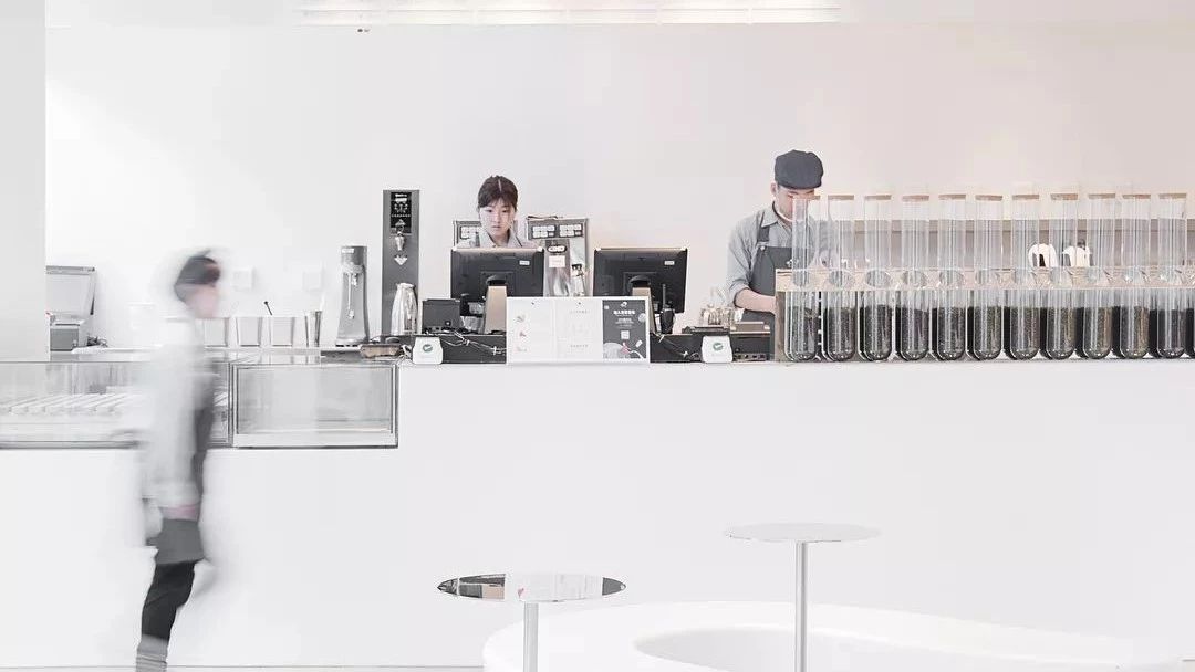 喜茶新店C位出道之路，走起"性冷淡" 網(wǎng)紅精品咖啡館風(fēng)格