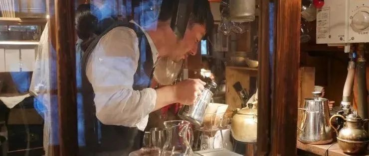 日本京都網(wǎng)紅咖啡館>外帶野餐服務(wù)亮了