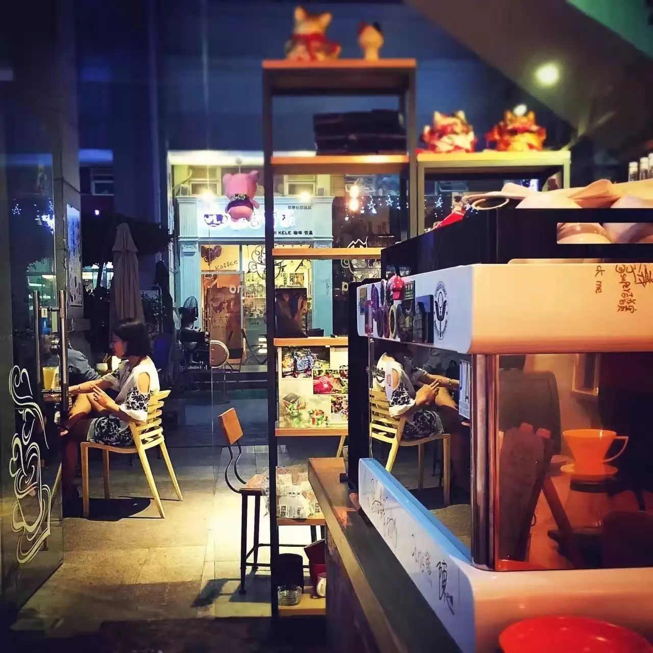 好店轉(zhuǎn)讓 | 廈門第二帥的咖啡館，尋顏值高的接手人