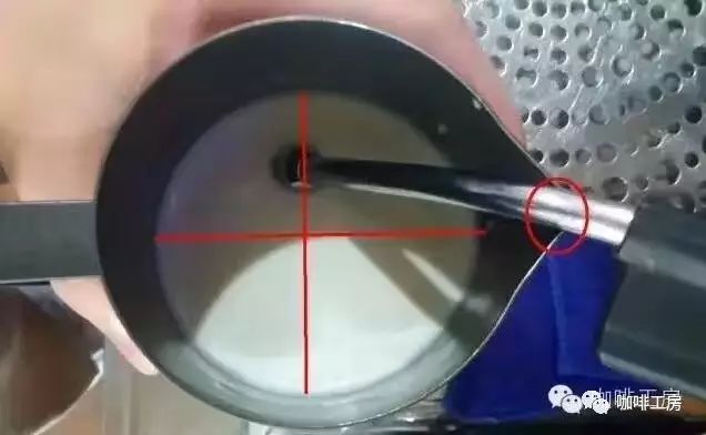 我的奶泡分層了！打出分層的奶泡要怎么解決