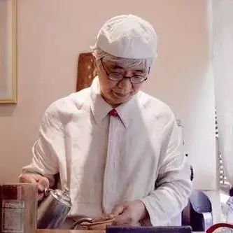 七旬咖啡師：自己煮的咖啡讓客人滿意，這樣的信念沒變過