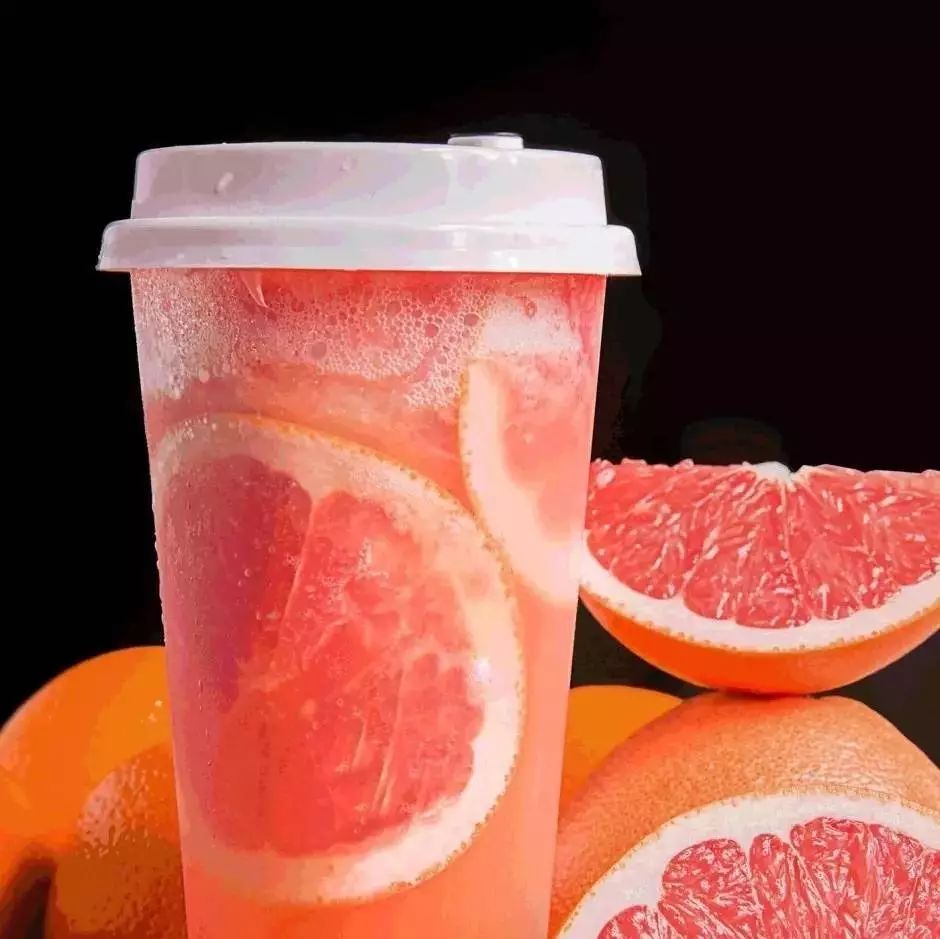 這回是水果茶先動的手！面對面教你制作“網(wǎng)紅爆款飲品”