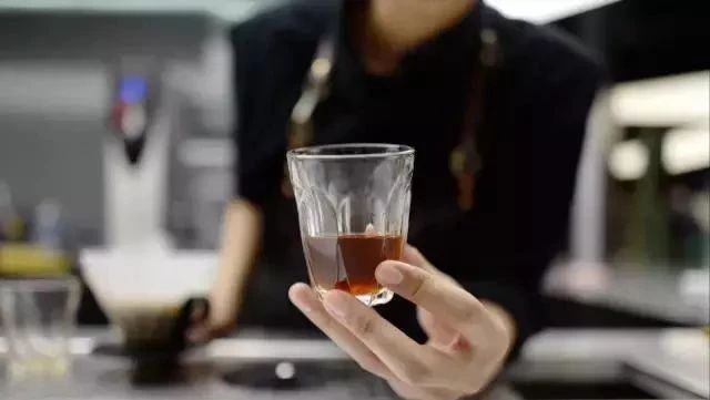 Greybox自稱咖啡界“蘋果”，星巴克是"華為"，瑞幸咖啡是"紅米"，難道這就是傳說中鄙視鏈的頂端？