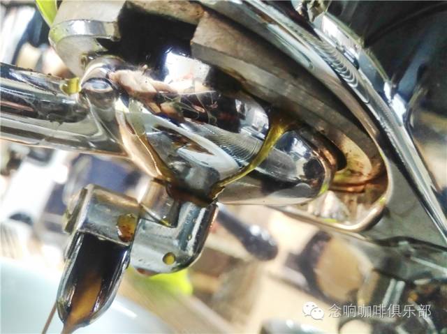 咖啡師技能 | 如何更換半自動(dòng)咖啡機(jī)的密封圈？