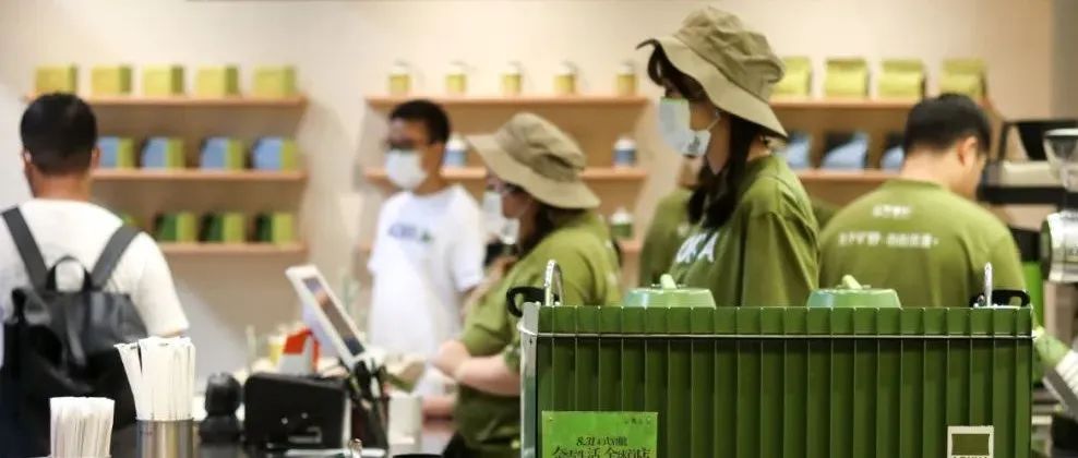 元杯咖啡還有瑰夏？！AOKKA咖啡工廠第一家門(mén)店落戶(hù)深圳