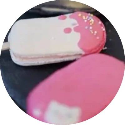 溫故知新 | 拿著這份甜品問了個路人，居然沒人猜到它是馬卡龍……??！